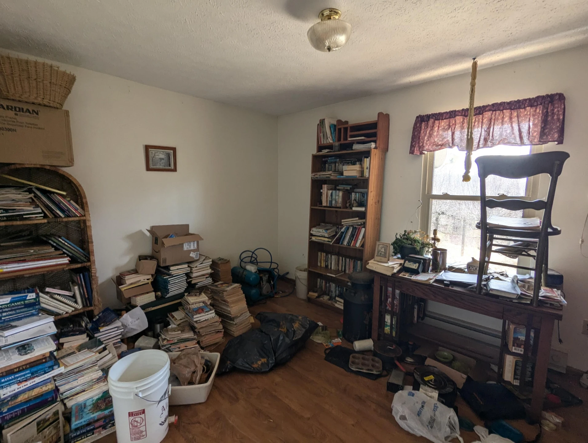 8926 Valley DR SE - Photo 20