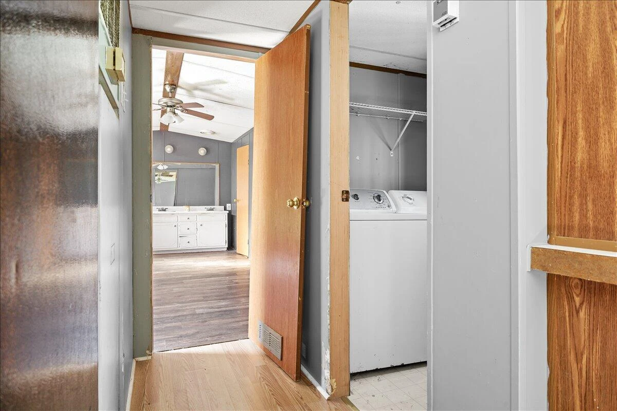 1165 Crouch RD - Photo 10