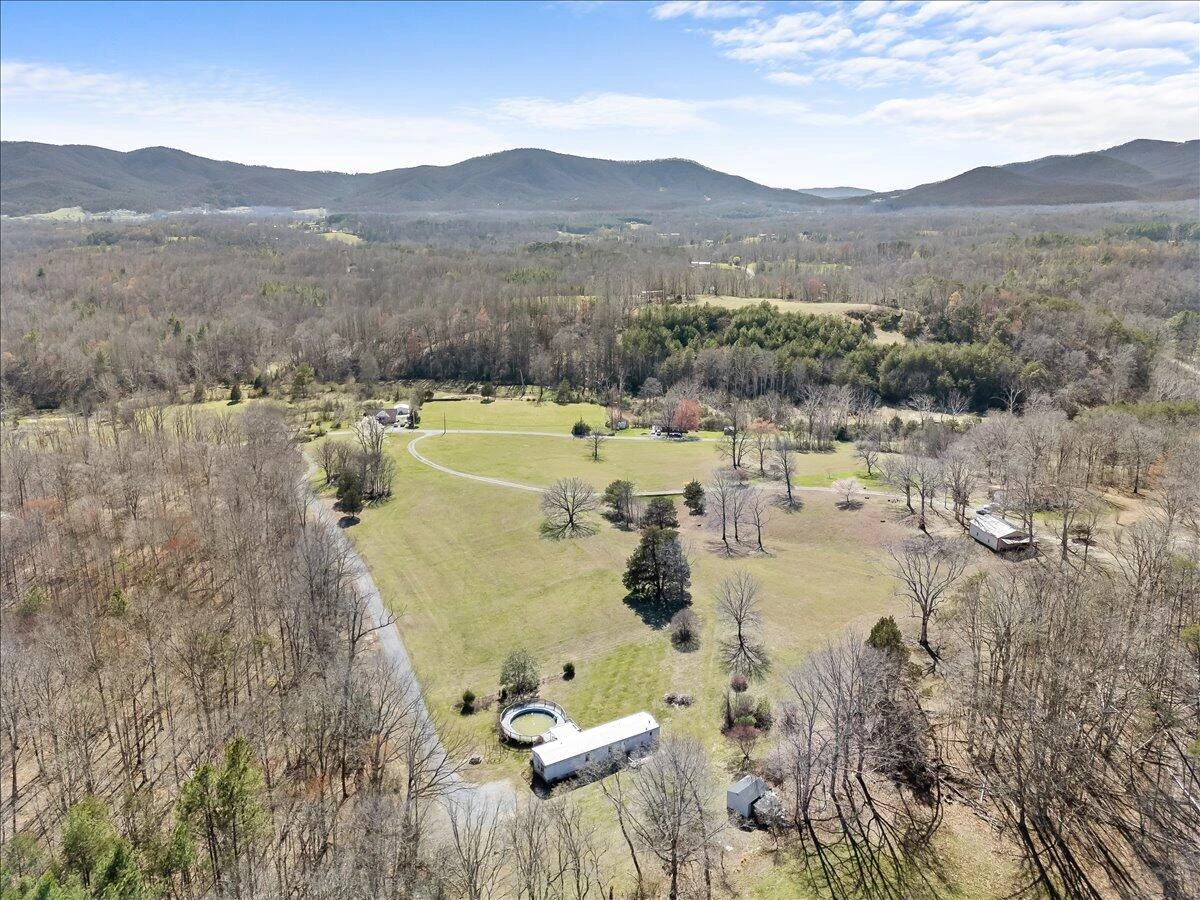 1165 Crouch RD - Photo 15