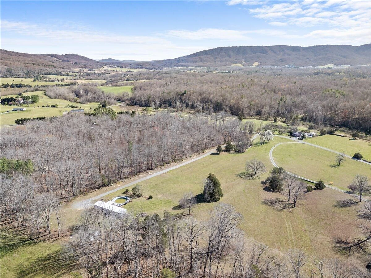 1165 Crouch RD - Photo 16