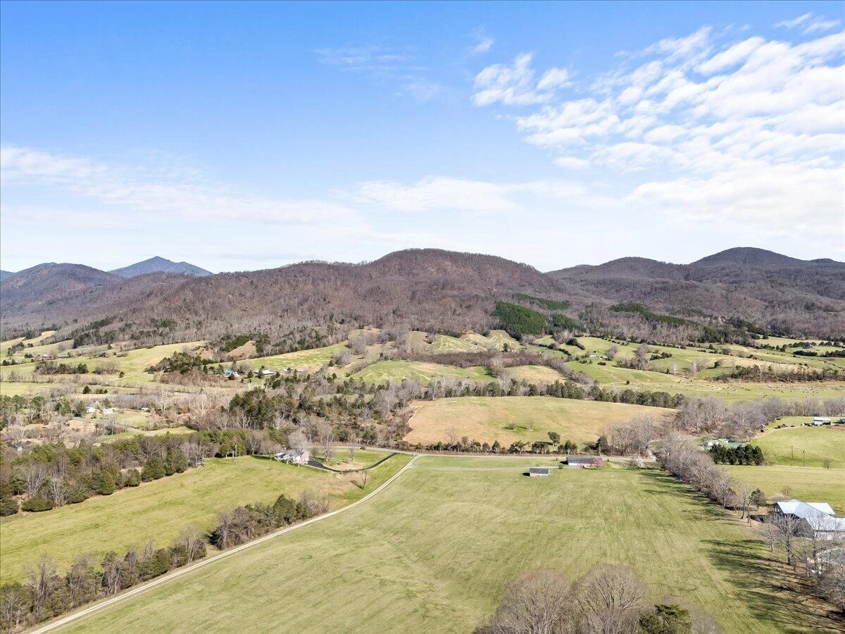 1165 Crouch RD - Photo 17