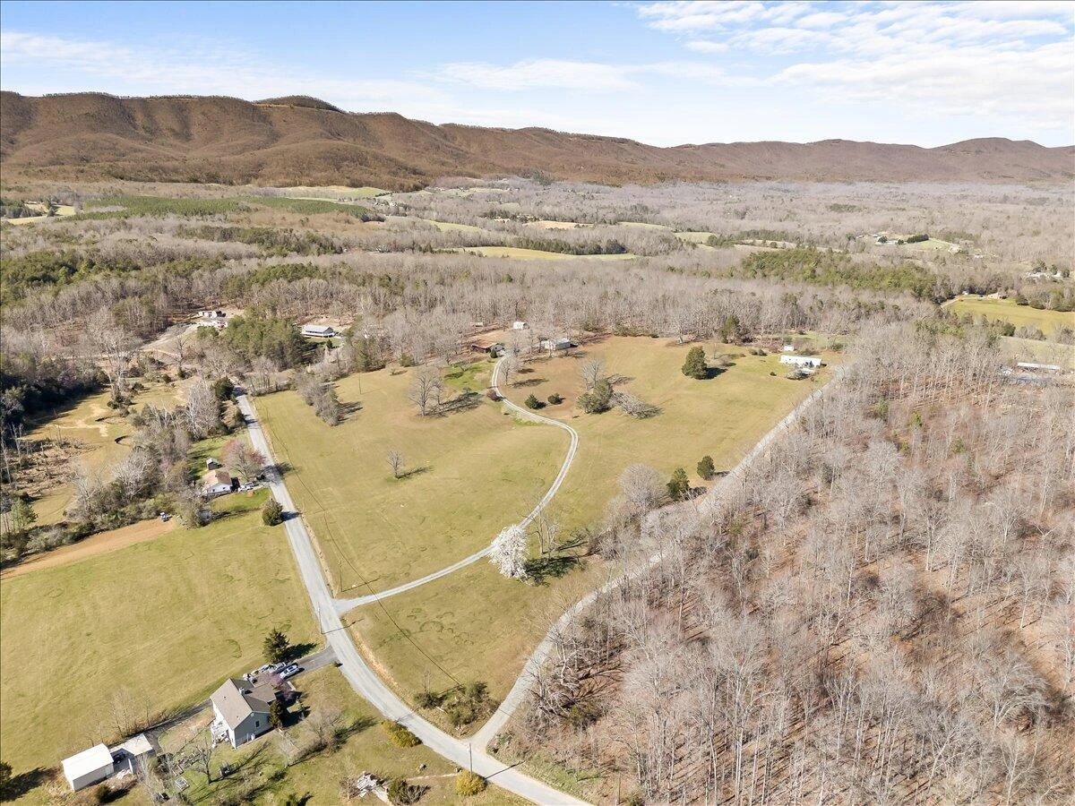 1165 Crouch RD - Photo 21