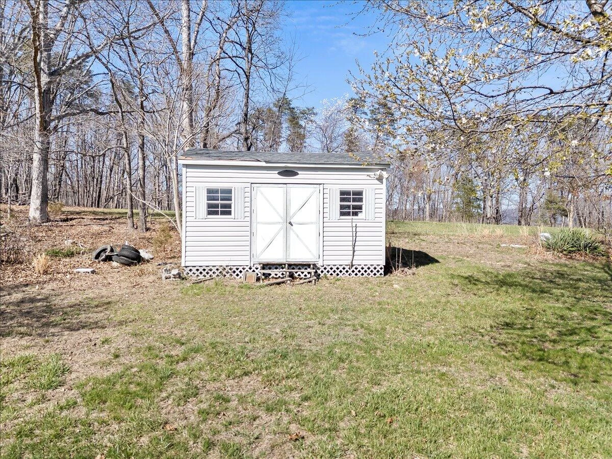 1165 Crouch RD - Photo 23