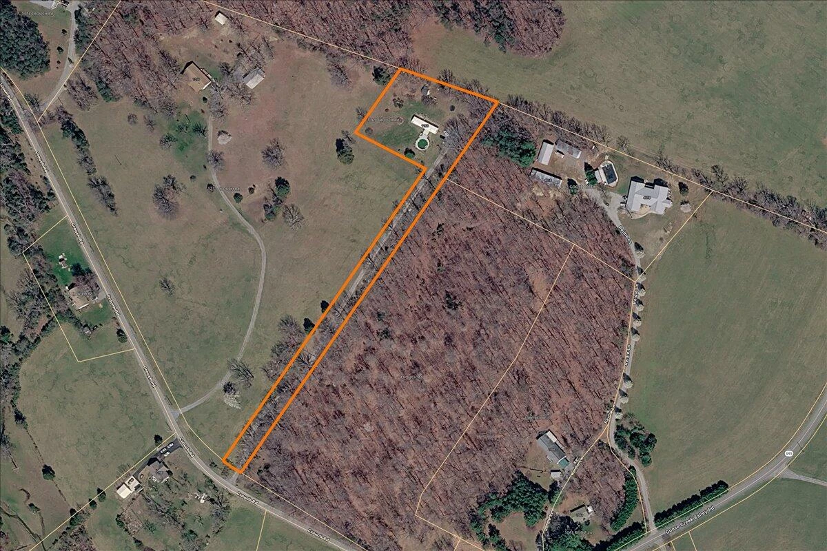1165 Crouch RD - Photo 3