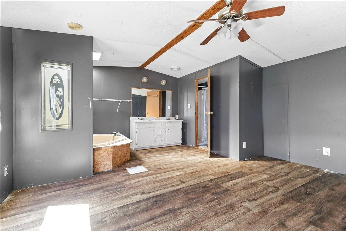 1165 Crouch RD - Photo 9