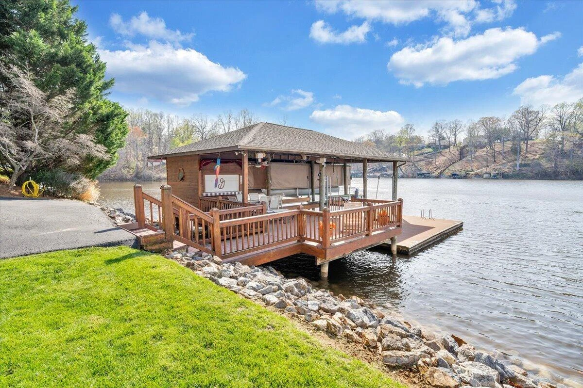 274 Village LN - Photo 100