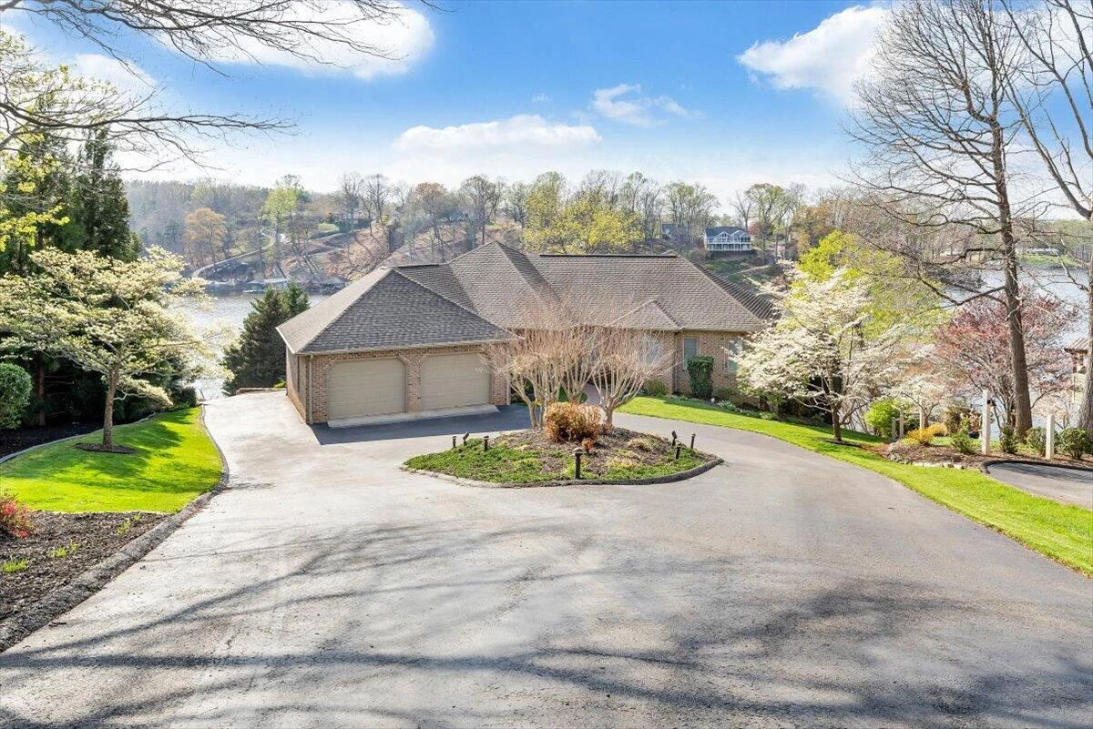274 Village LN - Photo 111
