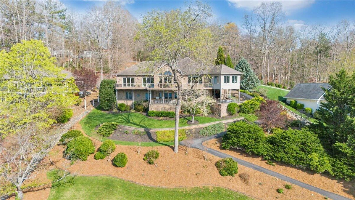 274 Village LN - Photo 115