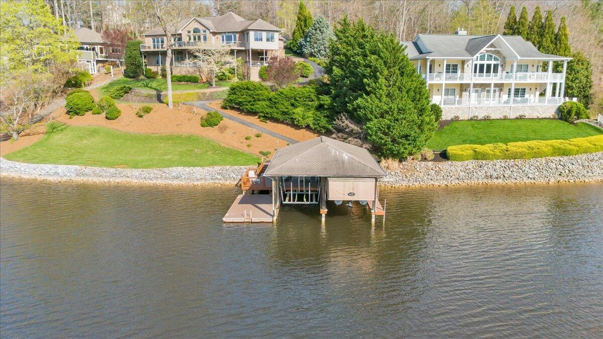 274 Village LN - Photo 117
