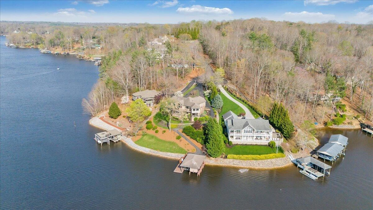 274 Village LN - Photo 122