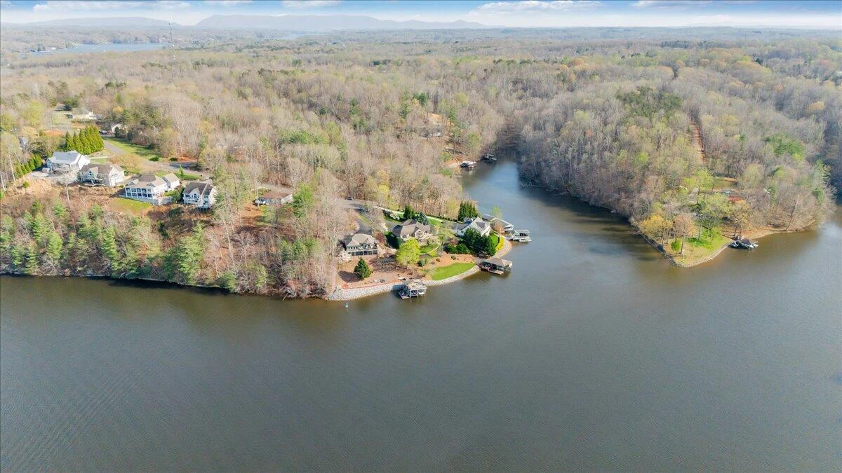 274 Village LN - Photo 126
