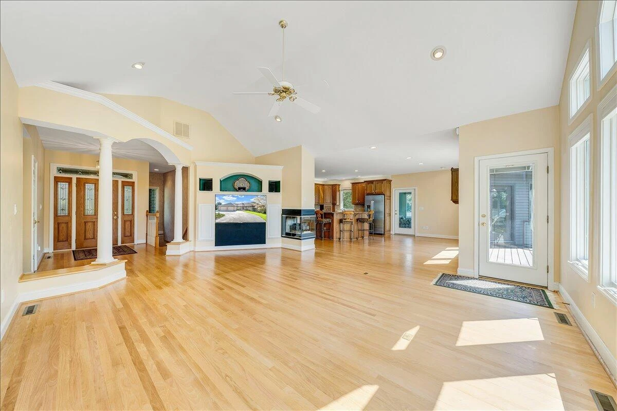274 Village LN - Photo 21