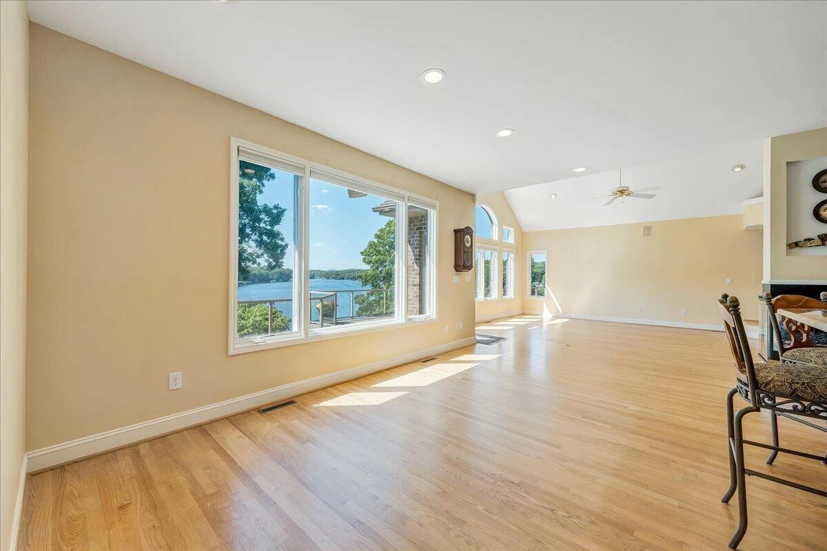 274 Village LN - Photo 29