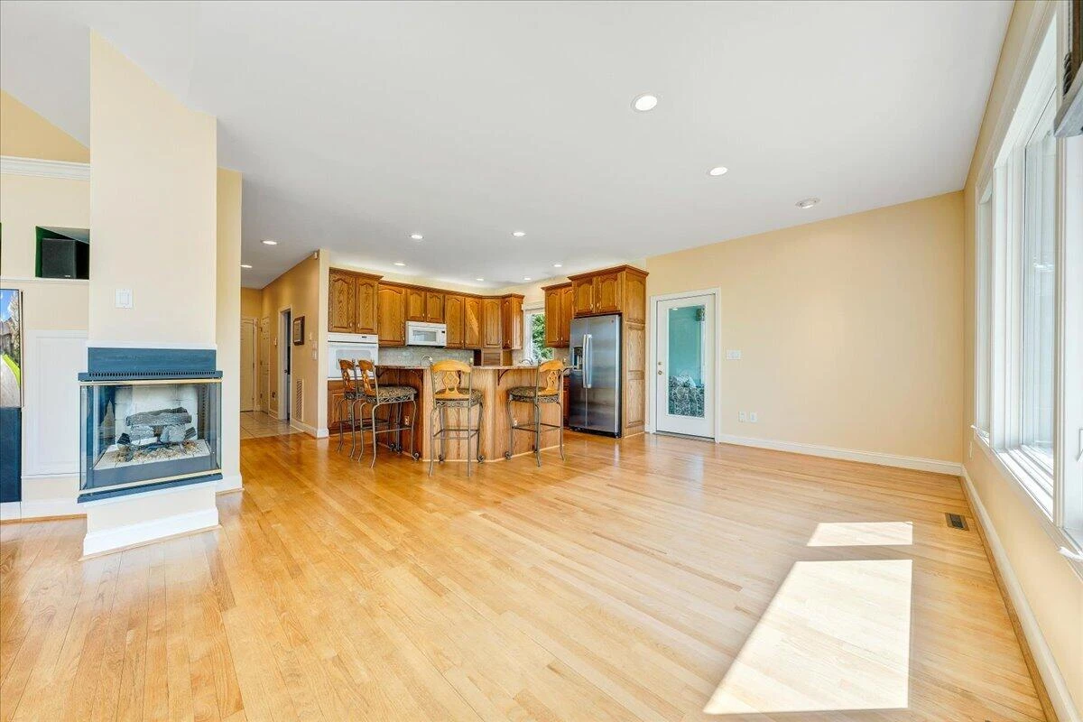 274 Village LN - Photo 33