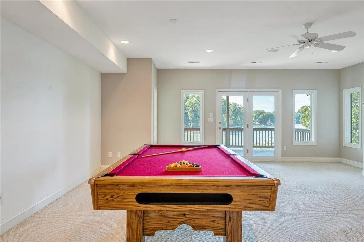 274 Village LN - Photo 66