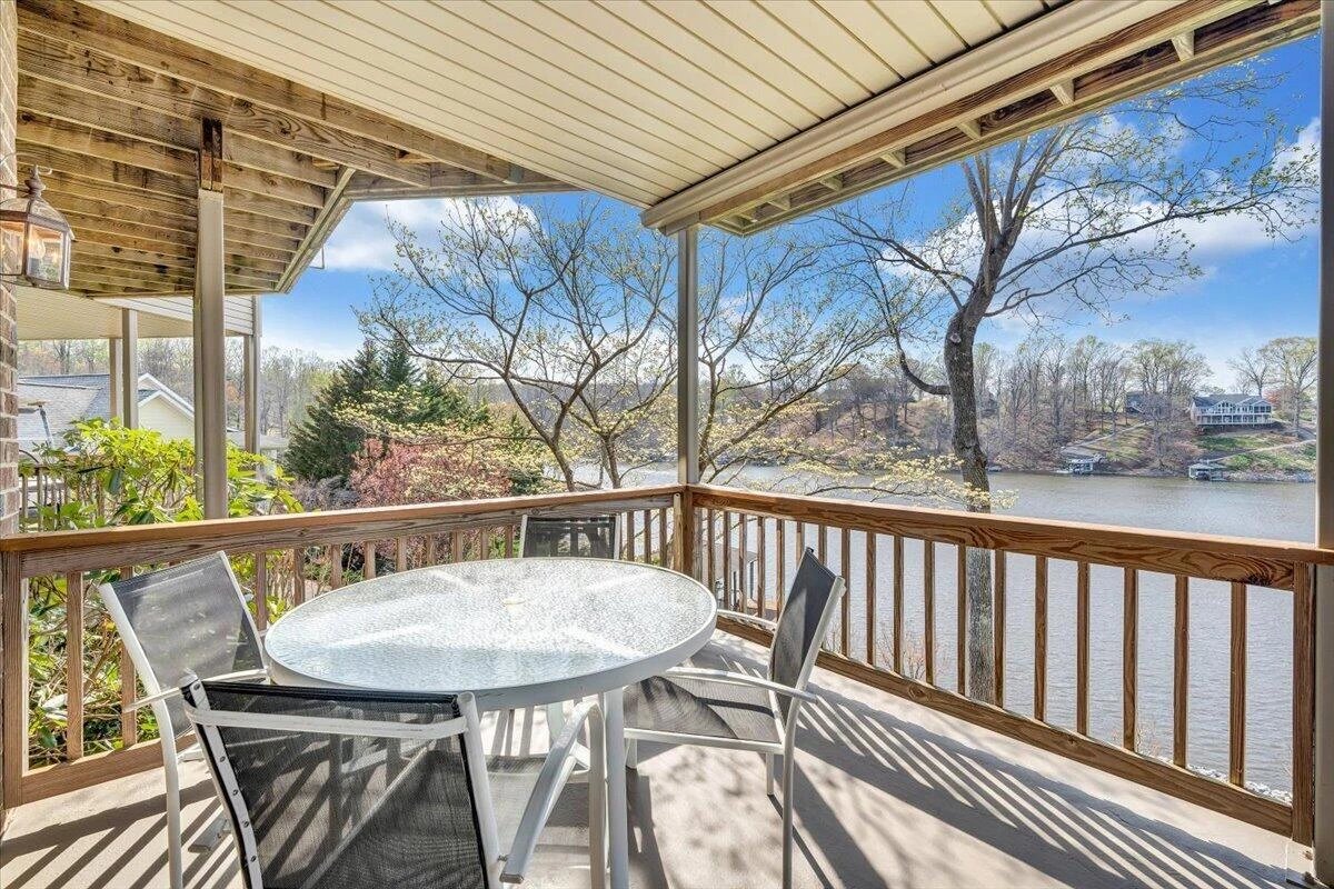 274 Village LN - Photo 90