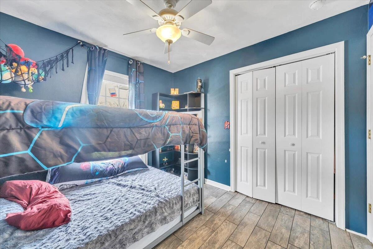1697 Gordon AVE SE - Photo 23