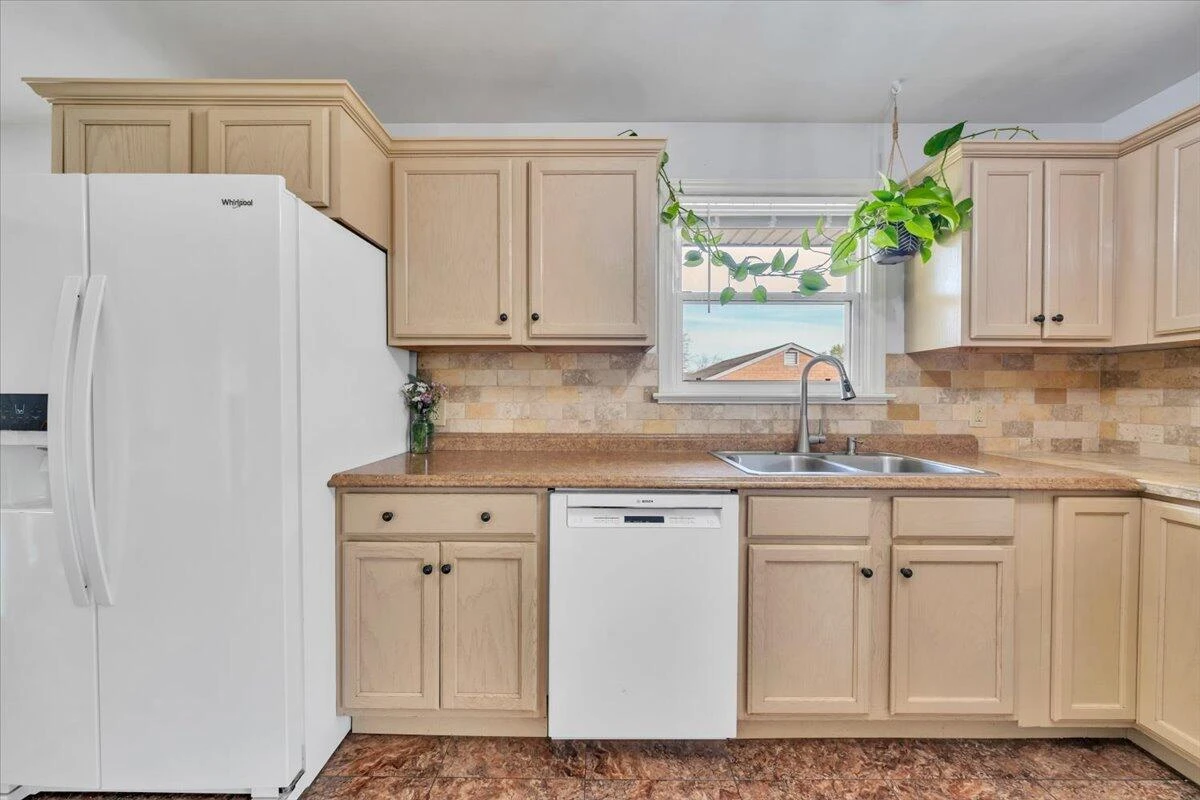 1311 Penley BLVD - Photo 20