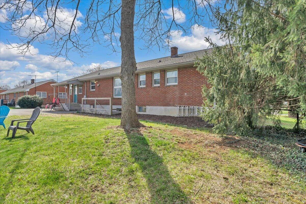 1311 Penley BLVD - Photo 60