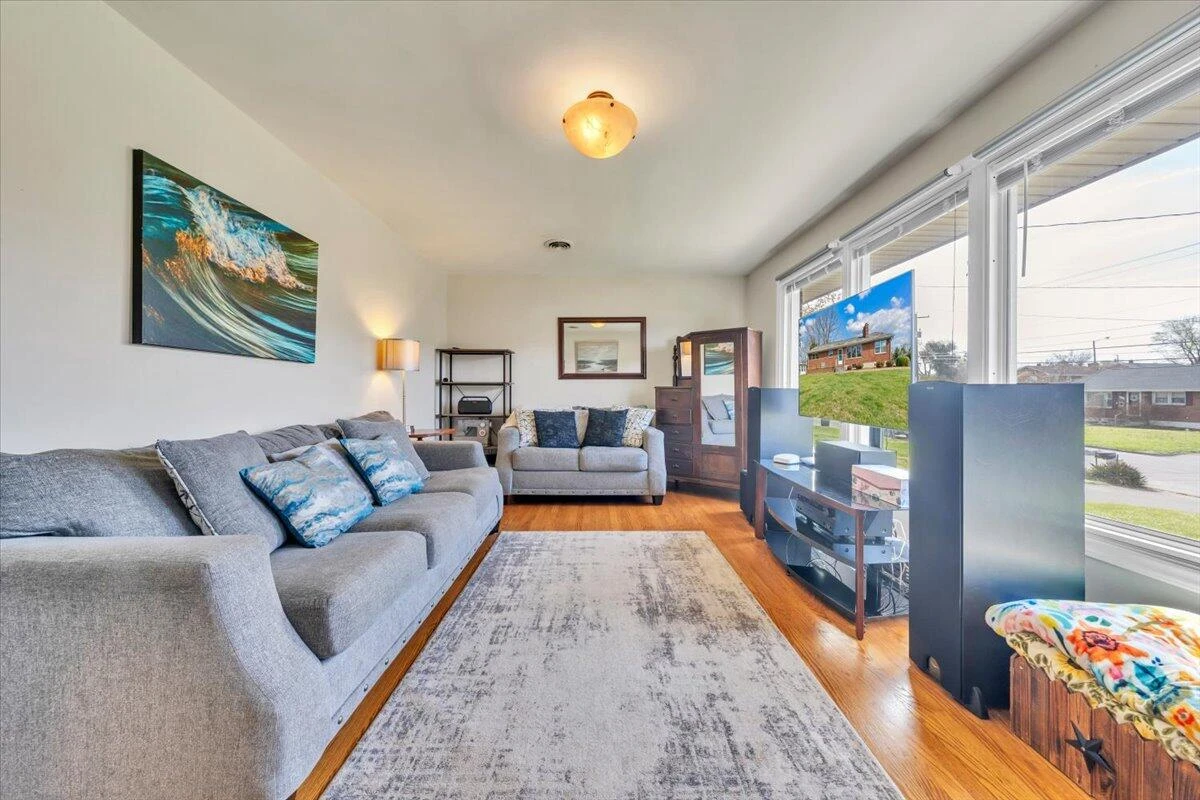 1311 Penley BLVD - Photo 10