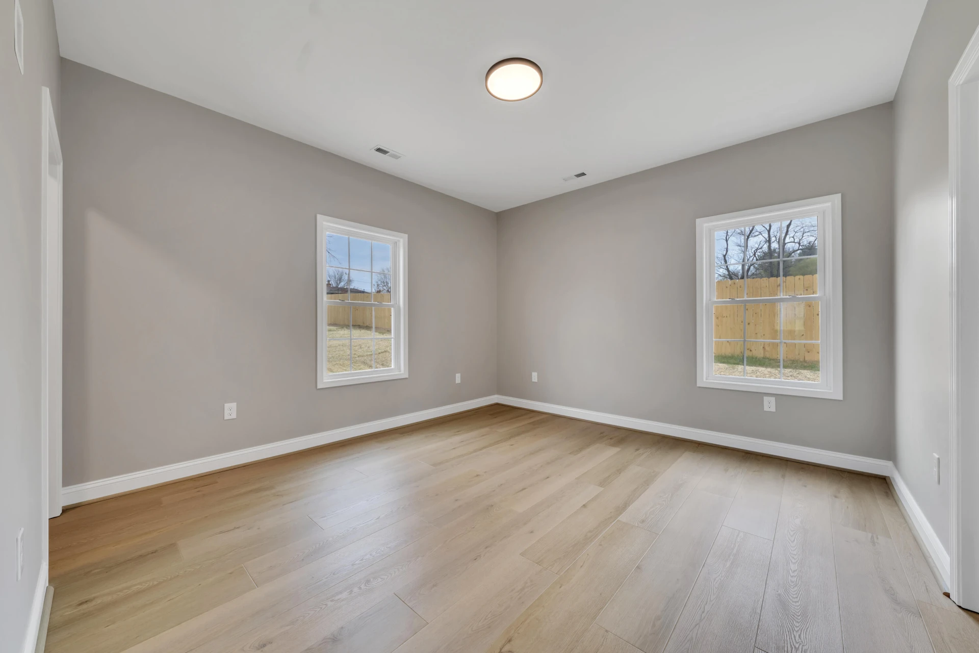 35 Rosamae DR - Photo 17