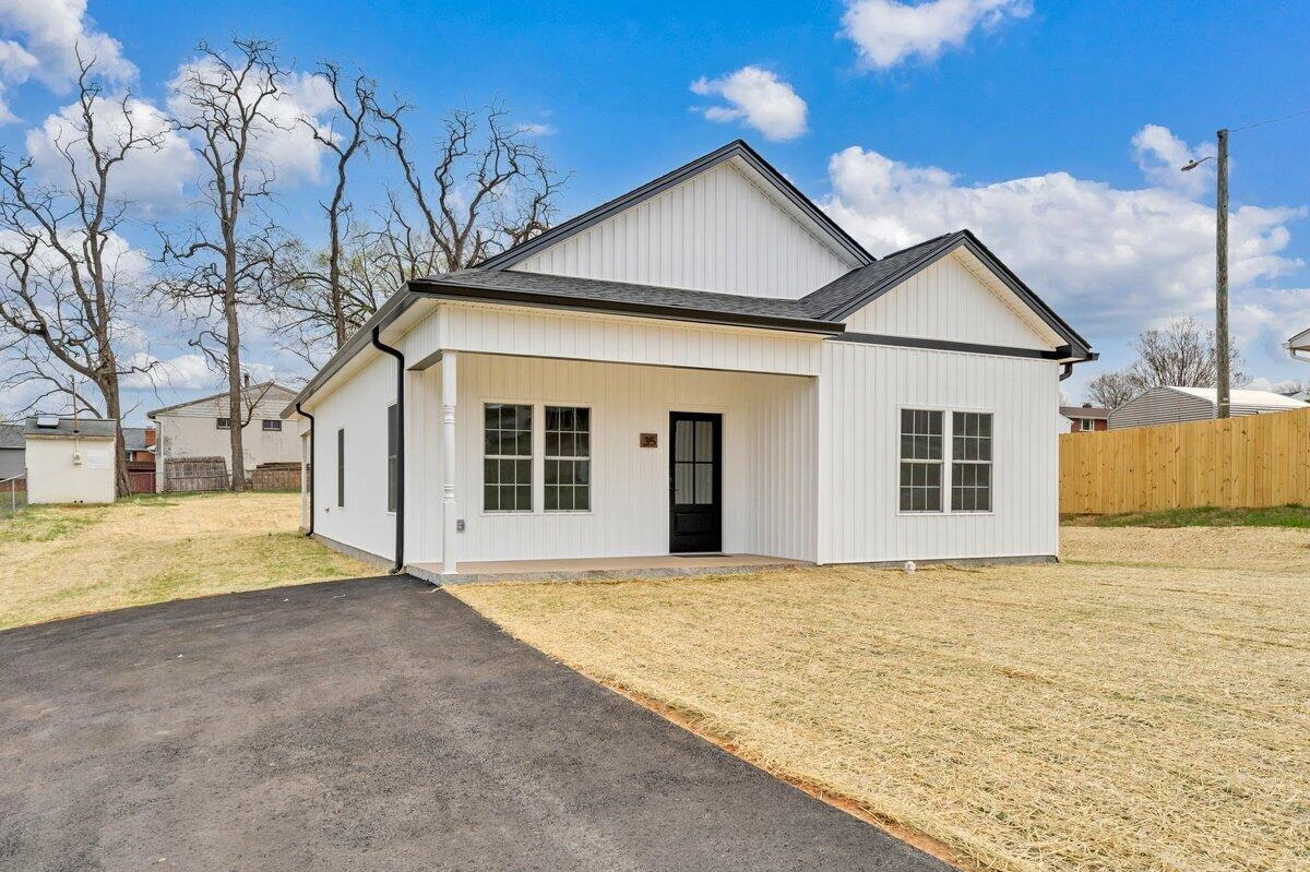 35 Rosamae DR - Photo 2