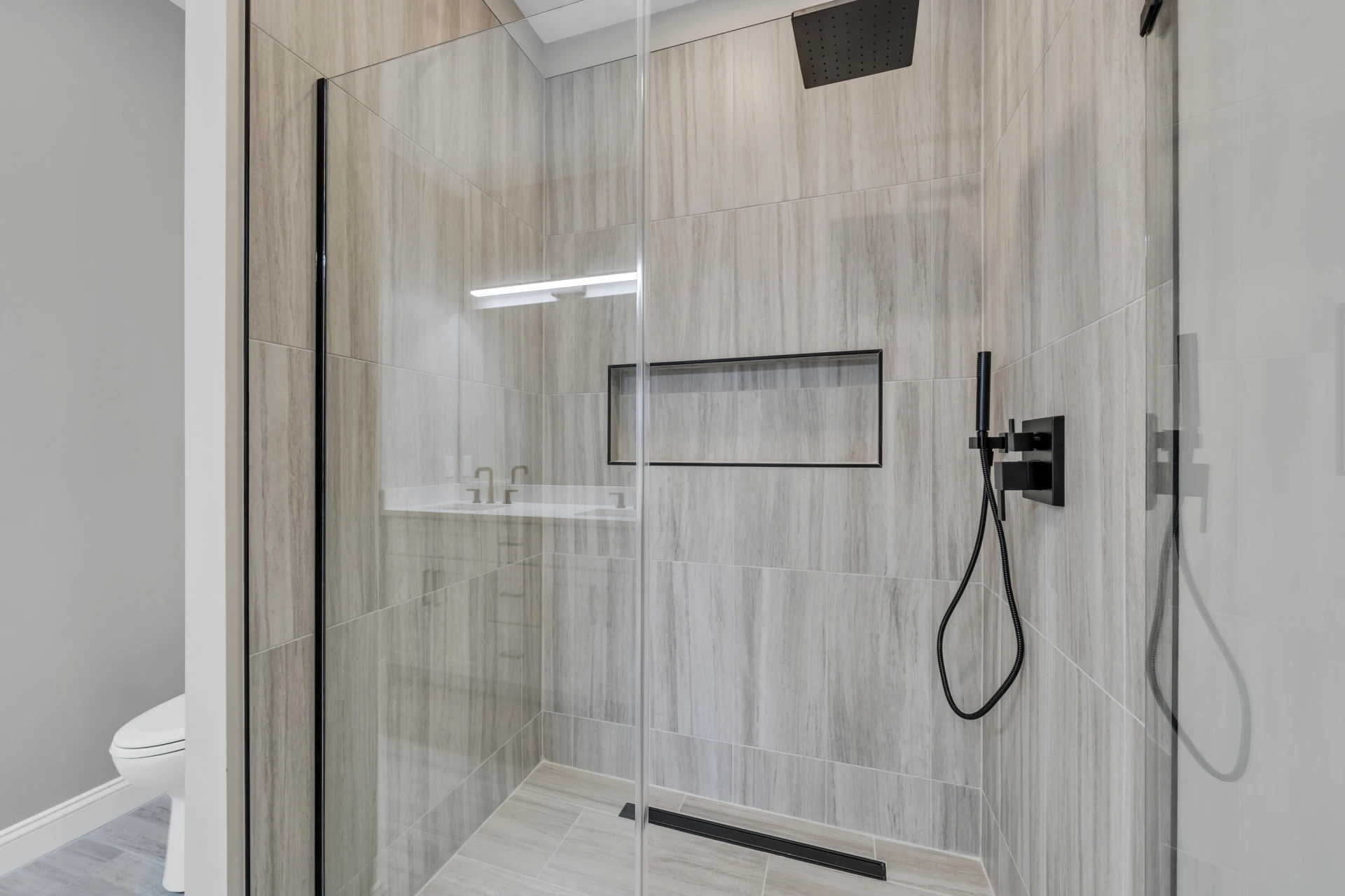 35 Rosamae DR - Photo 24