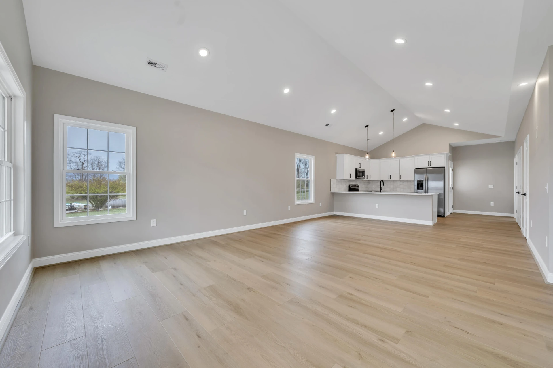 35 Rosamae DR - Photo 5