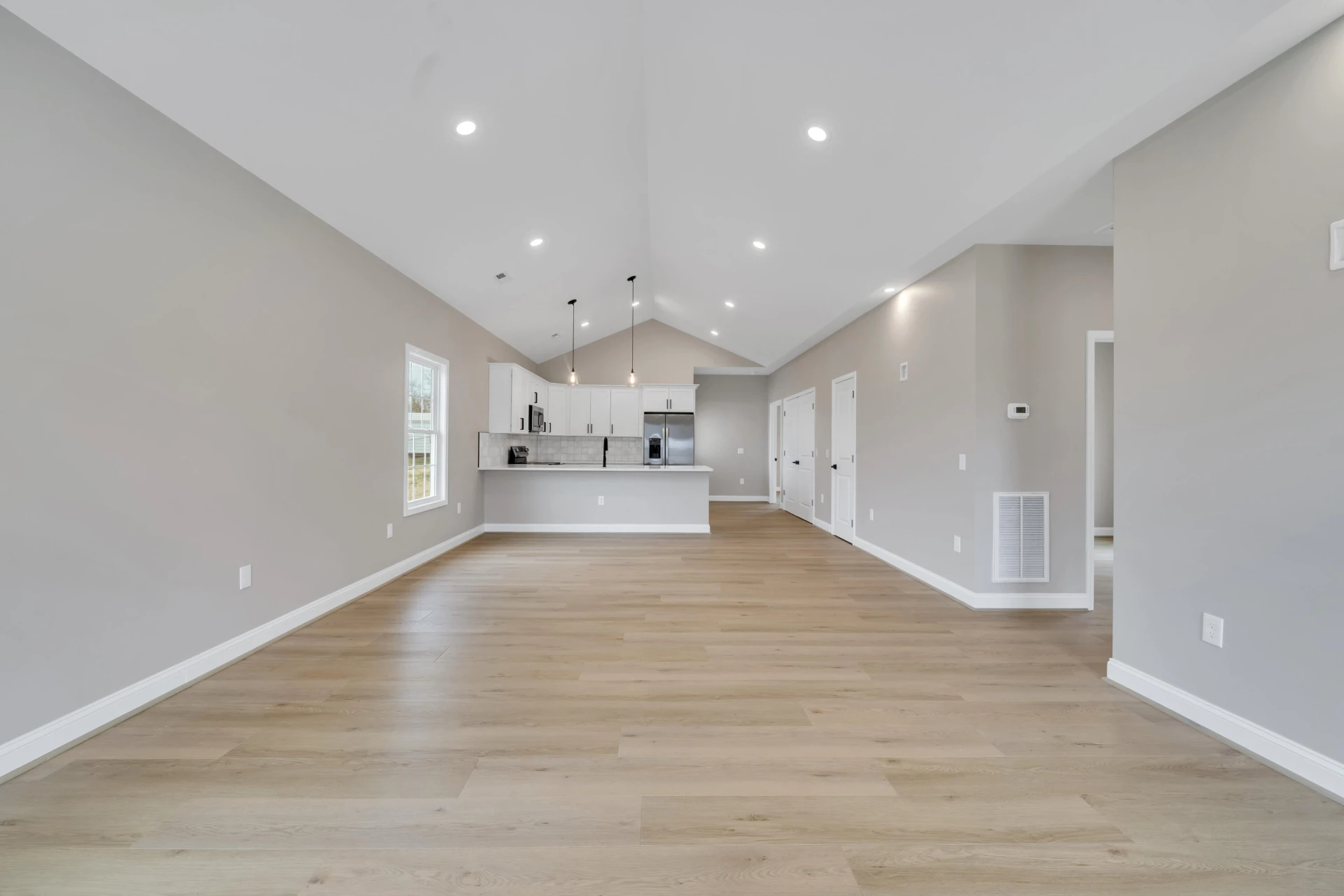 35 Rosamae DR - Photo 6