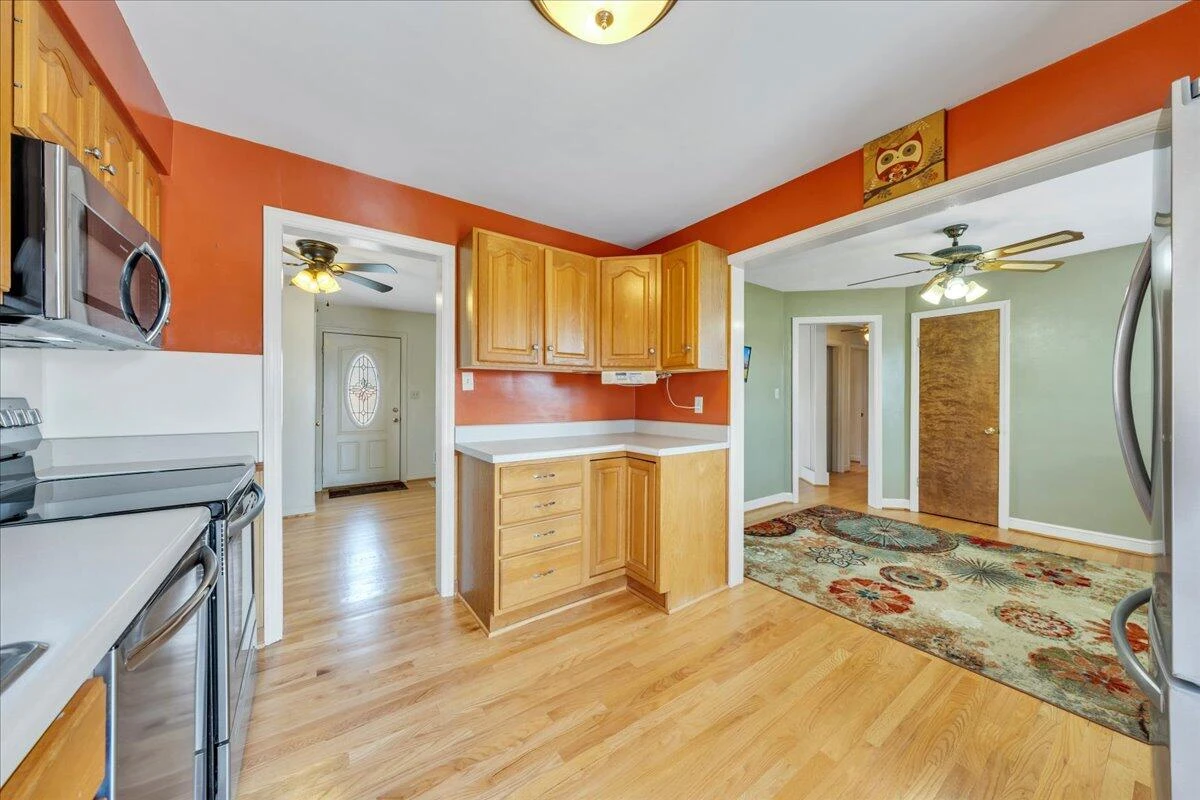 19 Hillmount DR - Photo 13
