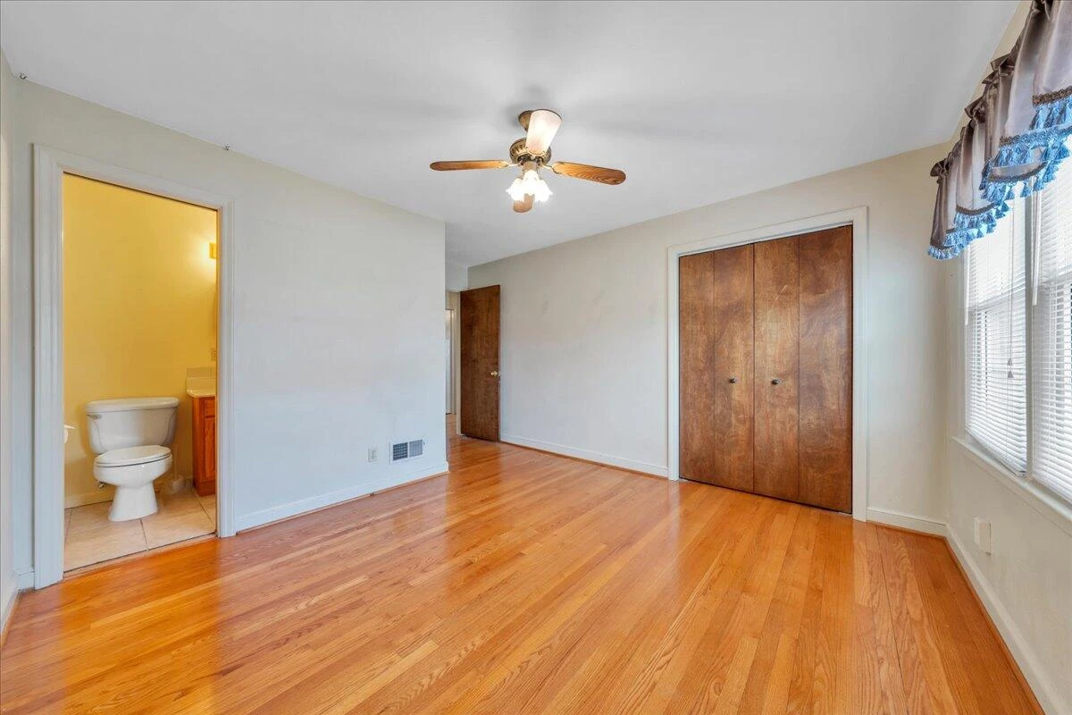 19 Hillmount DR - Photo 24