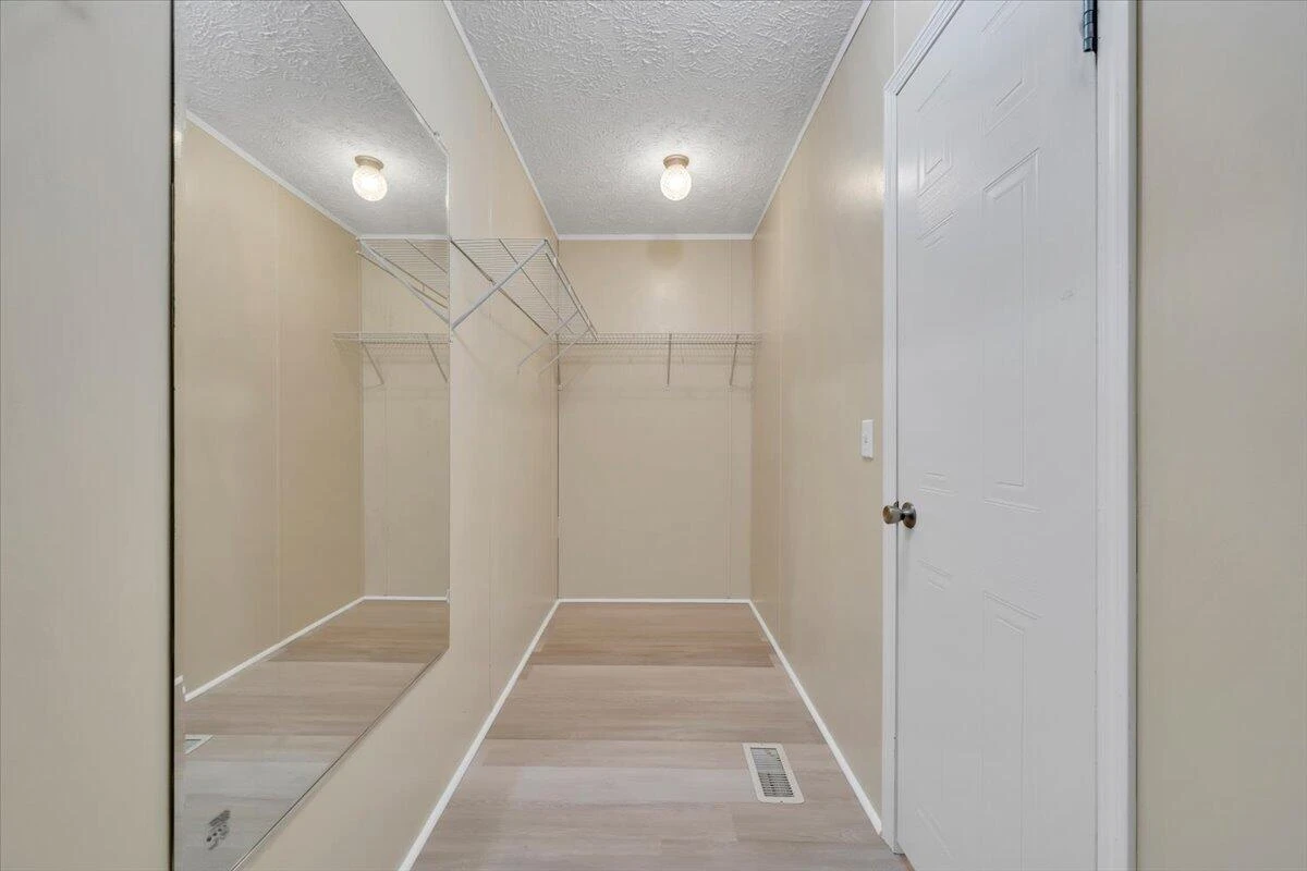 215 Cedar Bottom RD - Photo 25