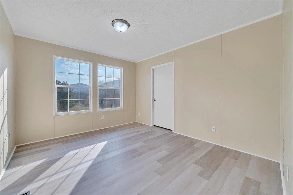 215 Cedar Bottom RD - Photo 29