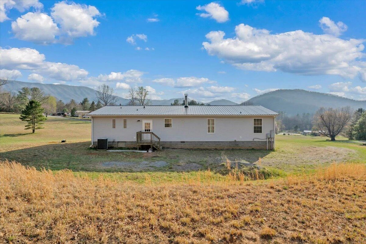 215 Cedar Bottom RD - Photo 3