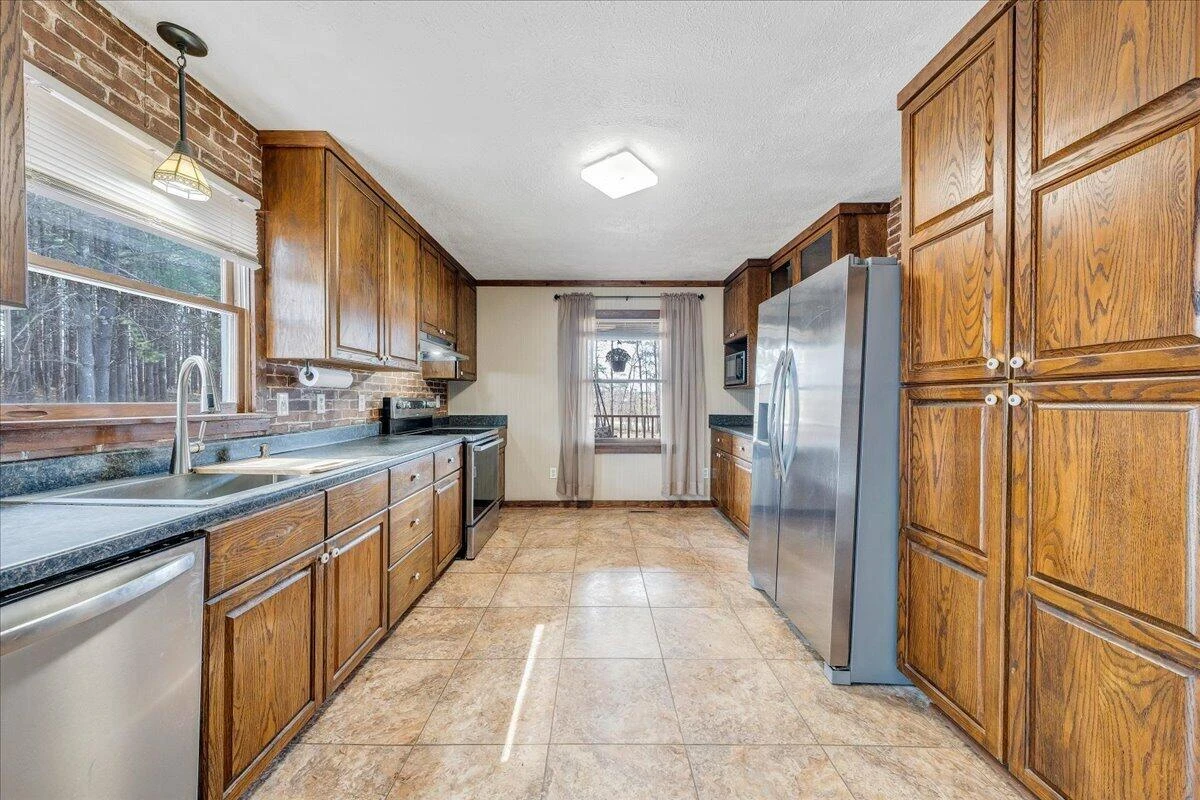 50 Mapleridge DR - Photo 12
