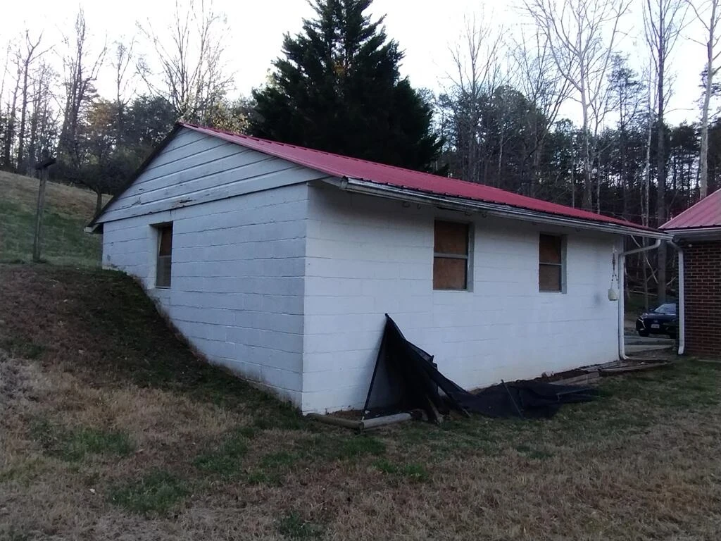 129 Townsend DR - Photo 24