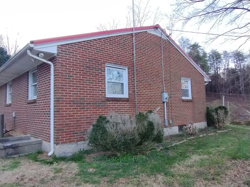 129 Townsend DR - Photo 28
