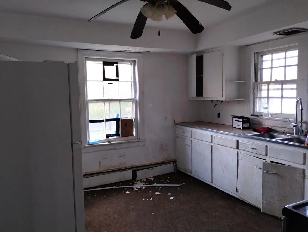 506 Fayette ST - Photo 13