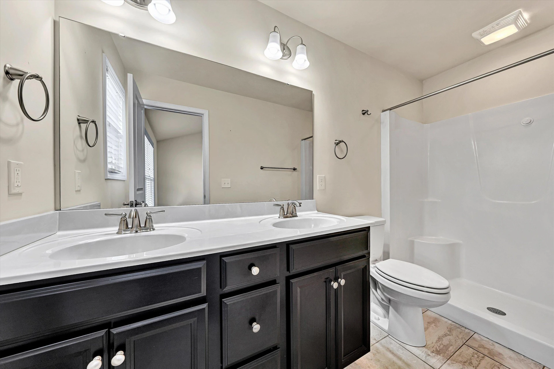47 Broad ST - Photo 26