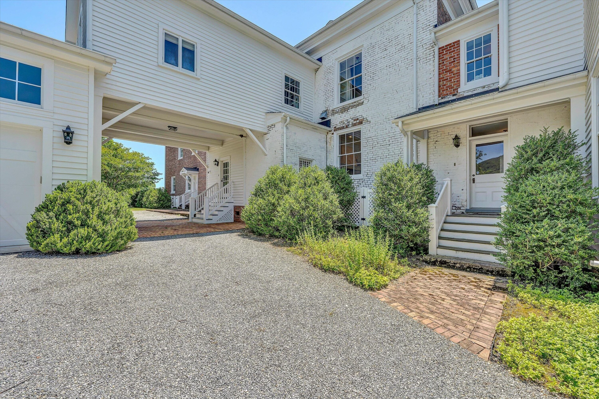 1066 Greyledge RD - Photo 64