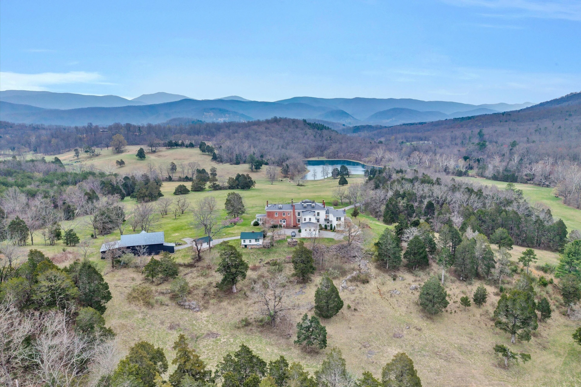 1066 Greyledge RD - Photo 11