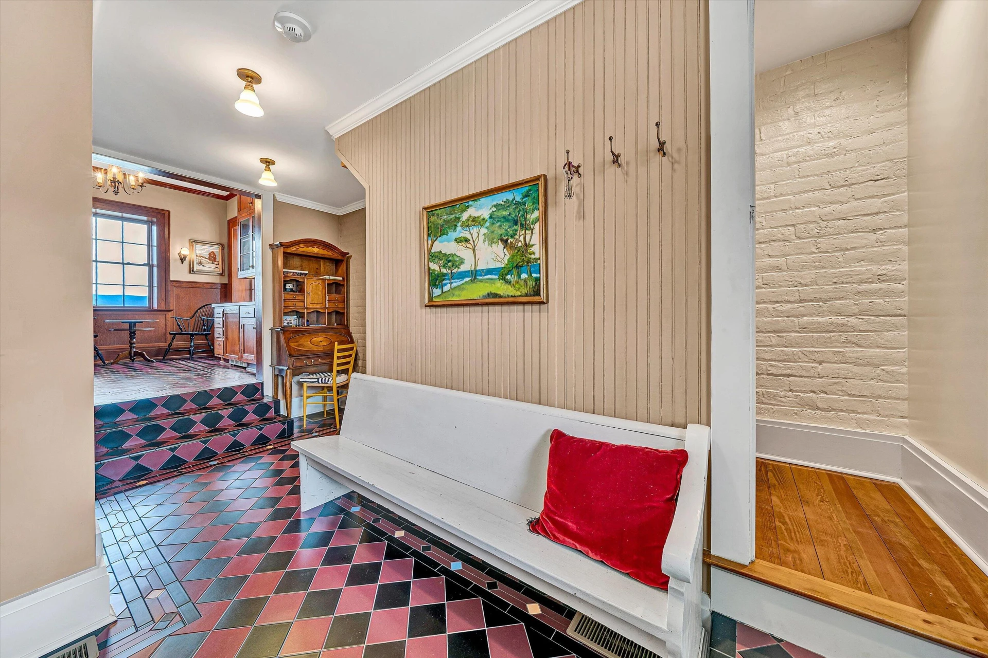 1066 Greyledge RD - Photo 33