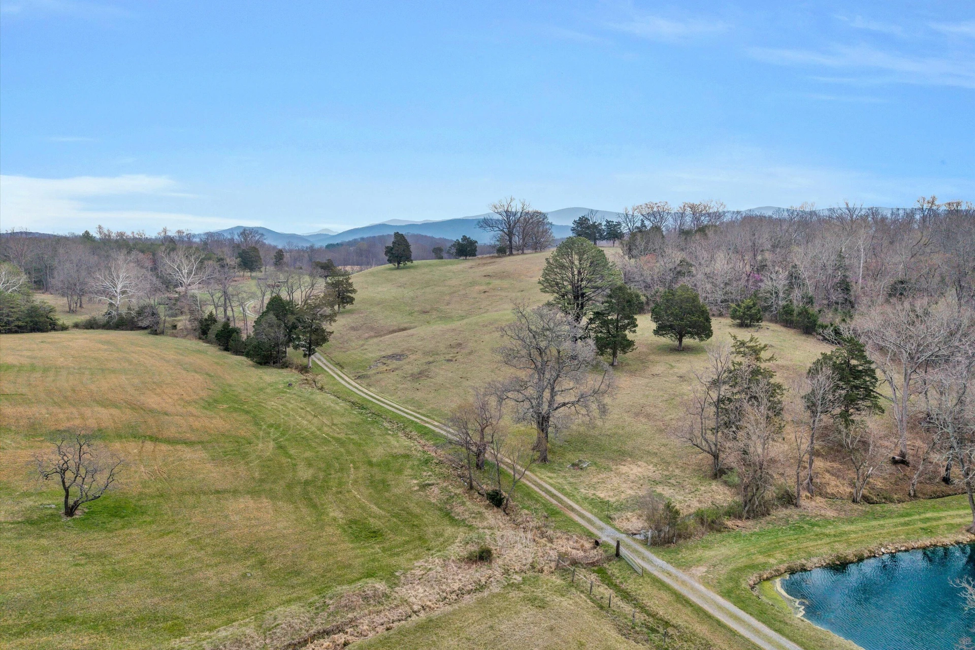 1066 Greyledge RD - Photo 95