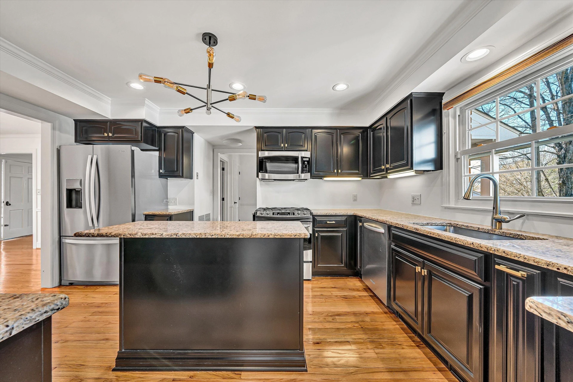 3725 Dogwood LN SW - Photo 11