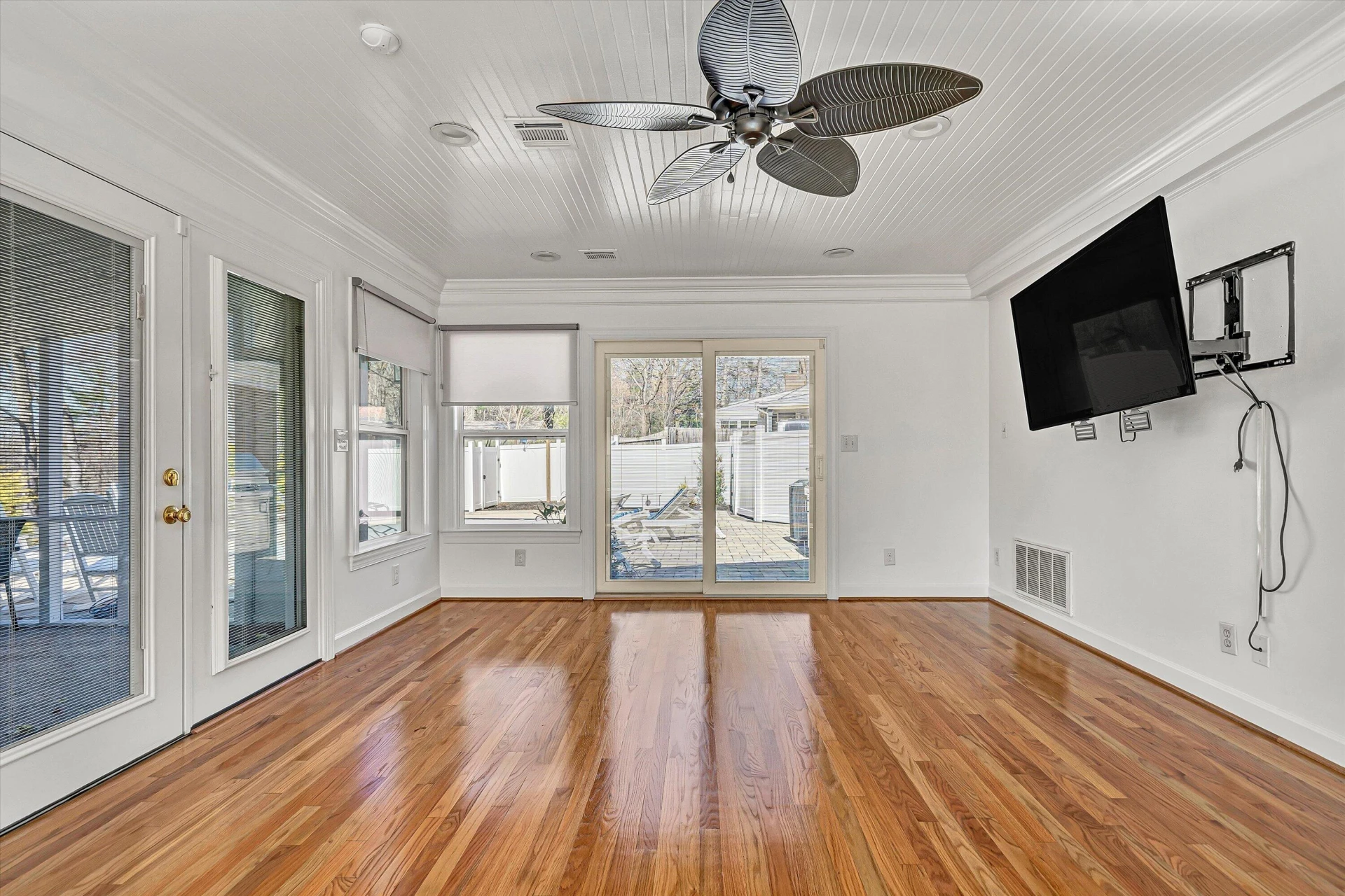 3725 Dogwood LN SW - Photo 33