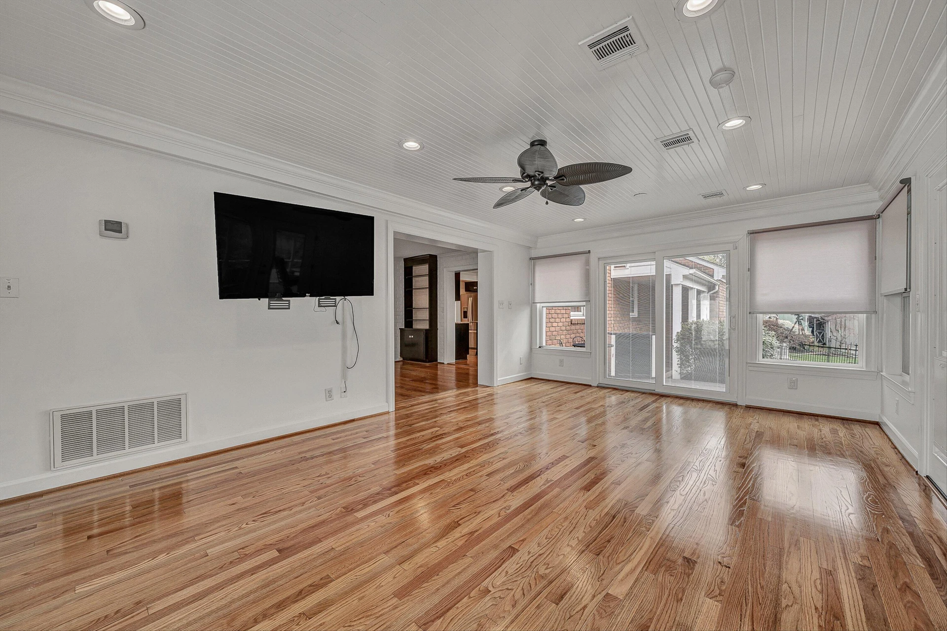 3725 Dogwood LN SW - Photo 34