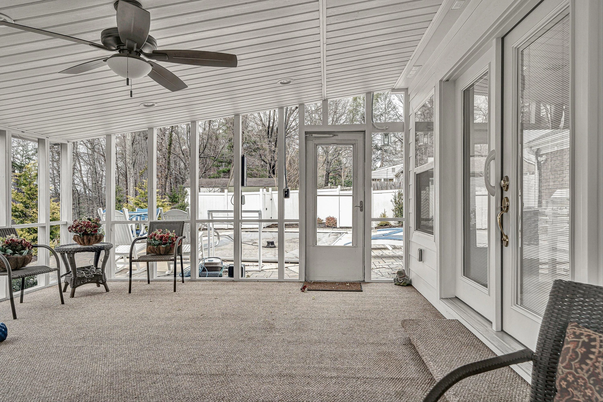 3725 Dogwood LN SW - Photo 36