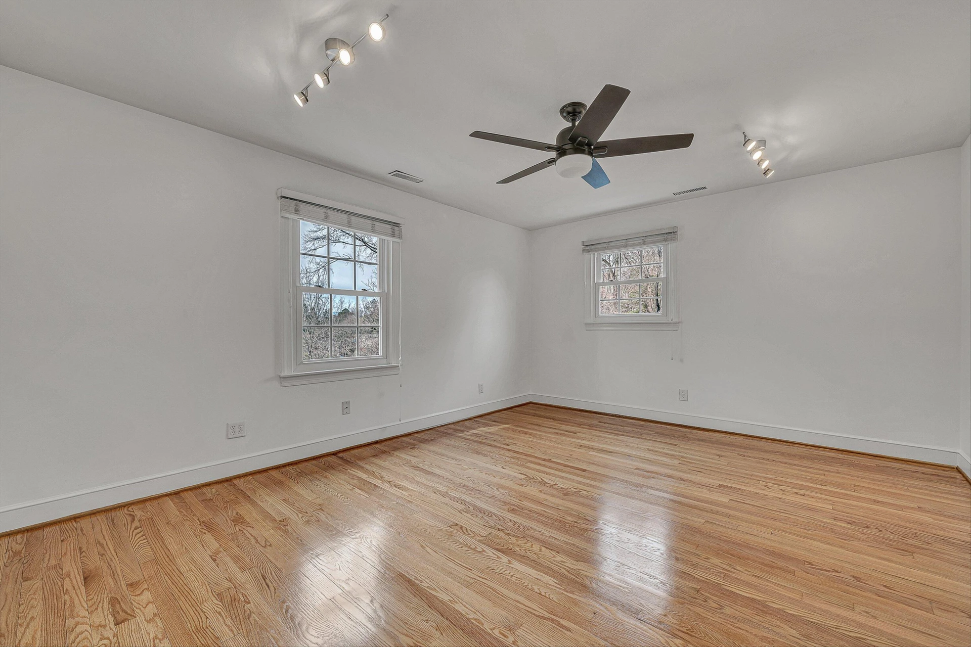 3725 Dogwood LN SW - Photo 58