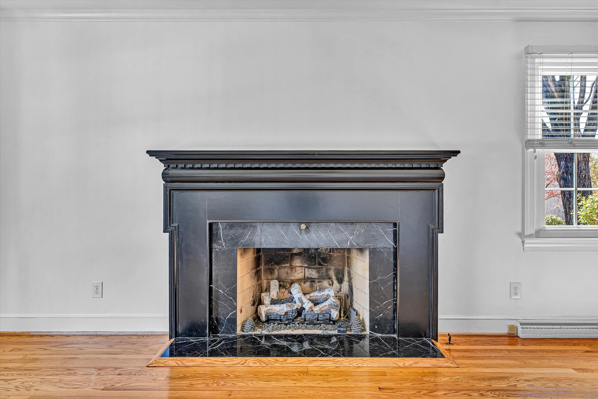 3725 Dogwood LN SW - Photo 9