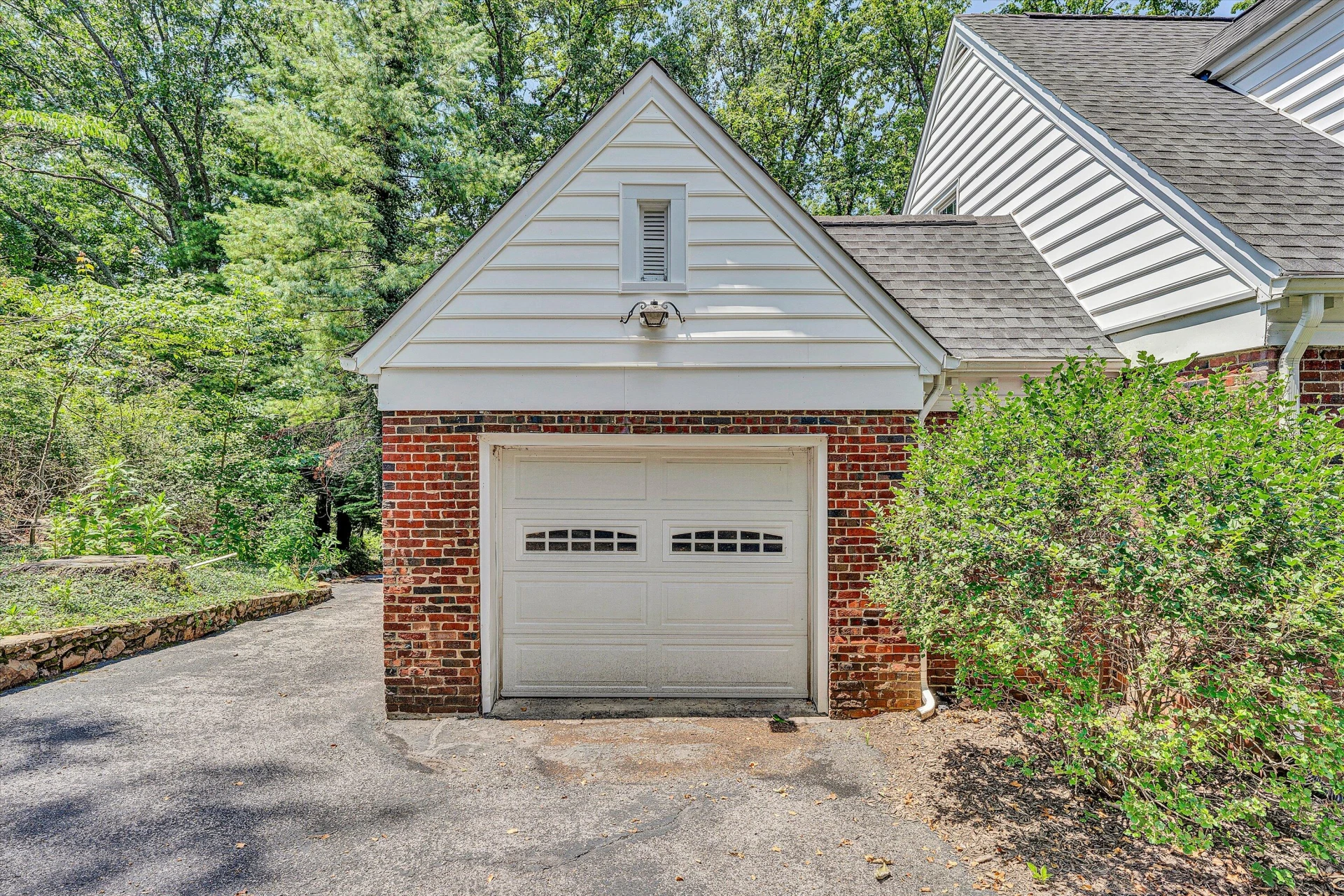 3143 W Ridge RD SW - Photo 2
